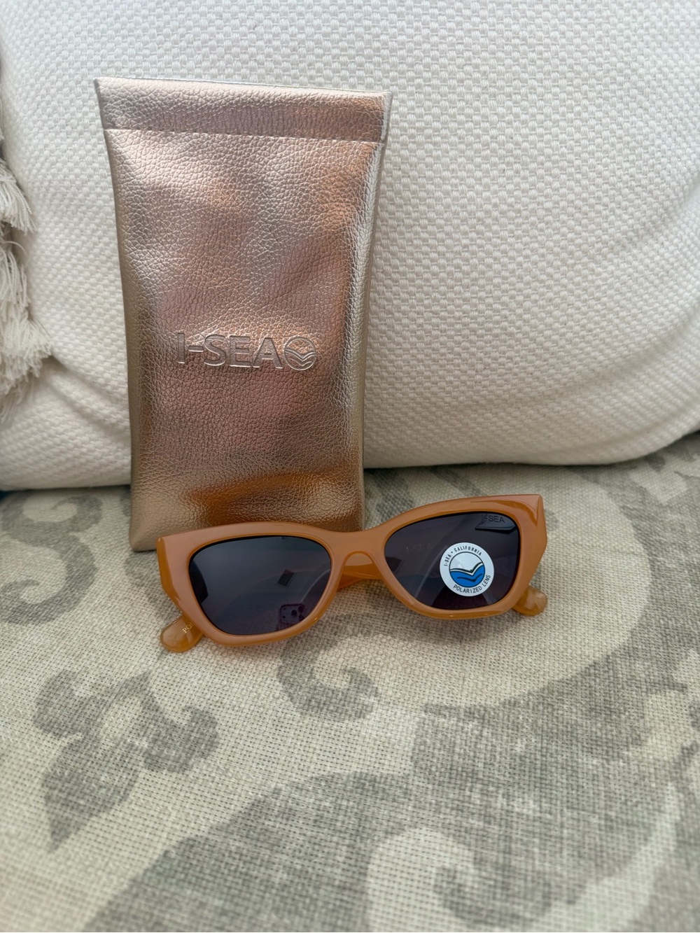 ISea sunglasses Fiona style